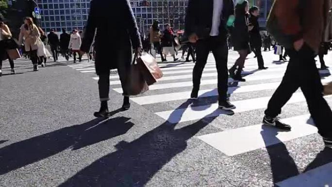 涩谷站的日本人群
