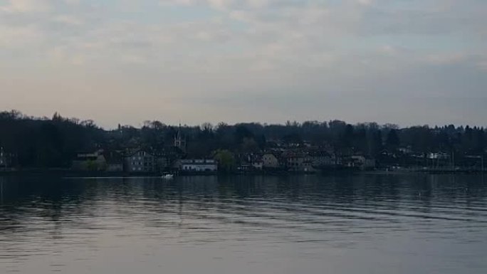 瑞士日内瓦湖渡轮的景色