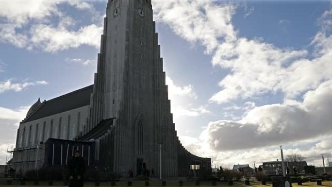 平移镜头: 冰岛雷克雅未克大教堂
