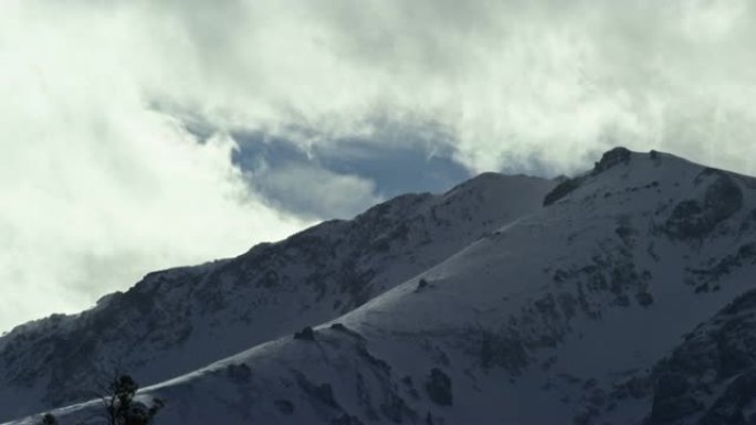 冬天，乌雷，科罗拉多州落基山脉圣胡安山脉的白雪皑皑