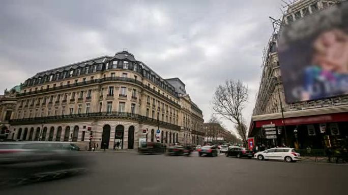 延时: 拥挤的行人Haussmann Boulevard Opera Lafayette巴黎