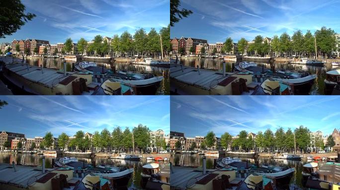 阿姆斯特丹港口有许多船只