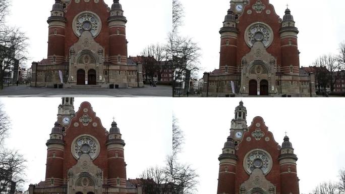 瑞典马尔默特里安格恩站的电影倾斜约翰内斯教堂