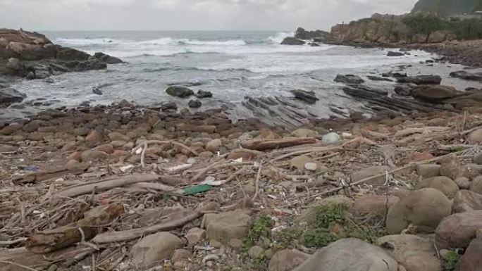 海滩上的海洋垃圾，台湾