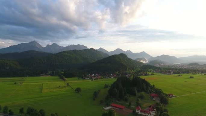 德国巴伐利亚州福根湖和施旺高空中全景