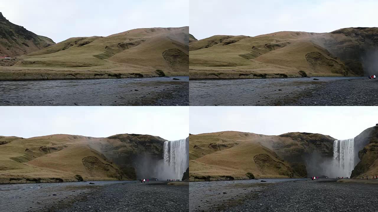 冰岛Skogafoss瀑布的平移镜头