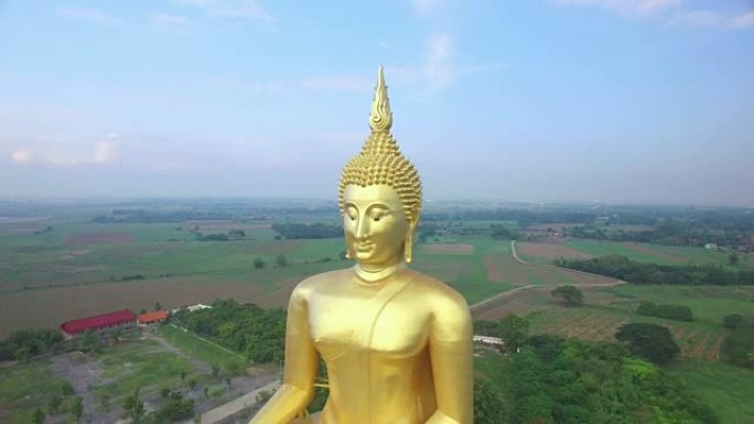泰国木昂寺大佛像鸟瞰图。