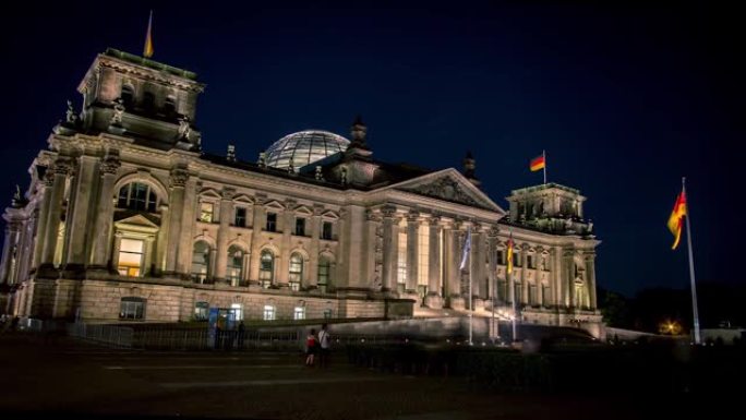 柏林国会大厦夜间的延时