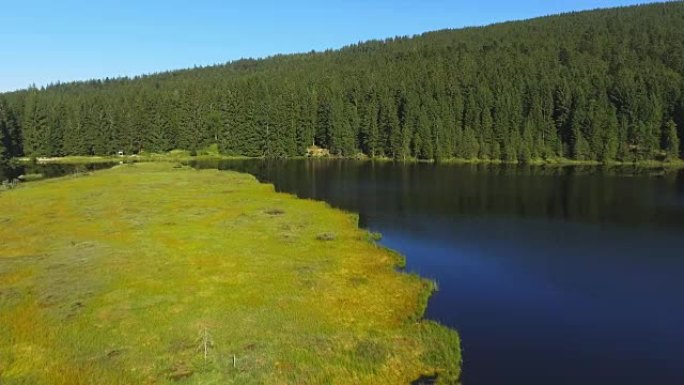 克莱纳湖Arbersee天桥上的浮岛