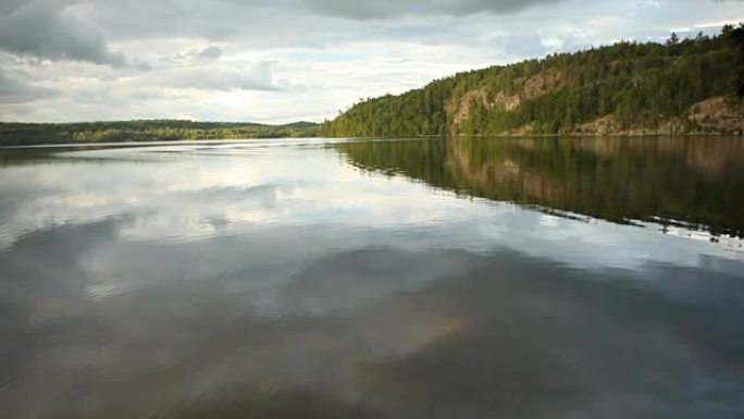 倒影的宁静湖倒影的宁静湖