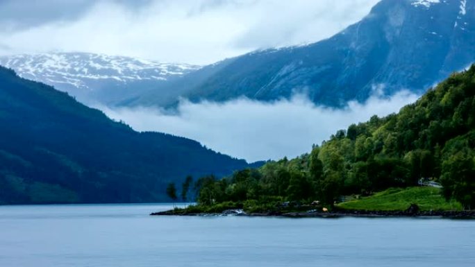 延时-挪威洛瓦内特湖上的早晨