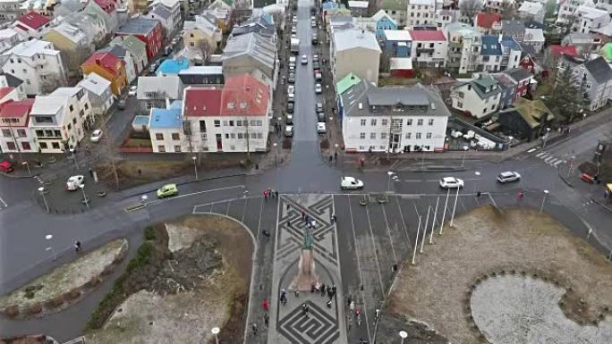 电影倾斜: 冰岛雷克雅未克大教堂的雷克雅未克城市景观