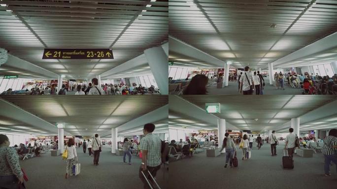 在机场航站楼挤满了人。