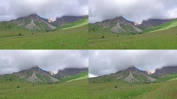 在多洛米蒂上奔跑-意大利