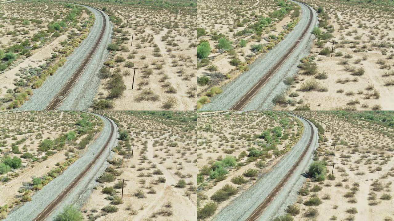 沙漠中的铁轨