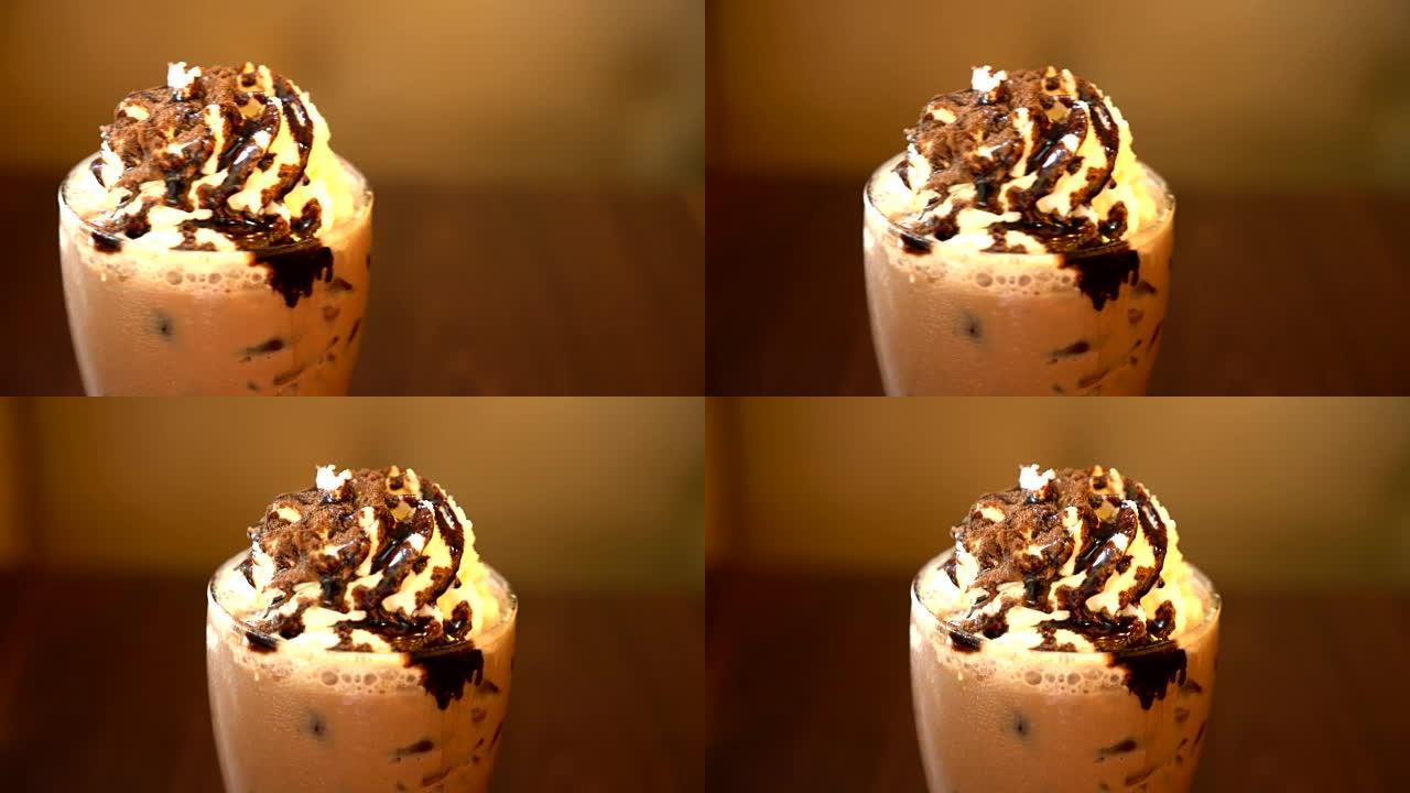 加奶油的冰镇鸡绒冰淇淋奶茶视频素材