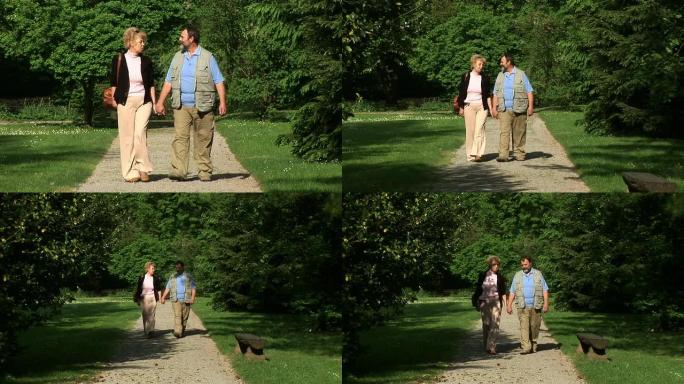 高清: 老年夫妇在公园散步