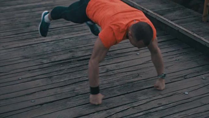 桥上的俯卧撑
