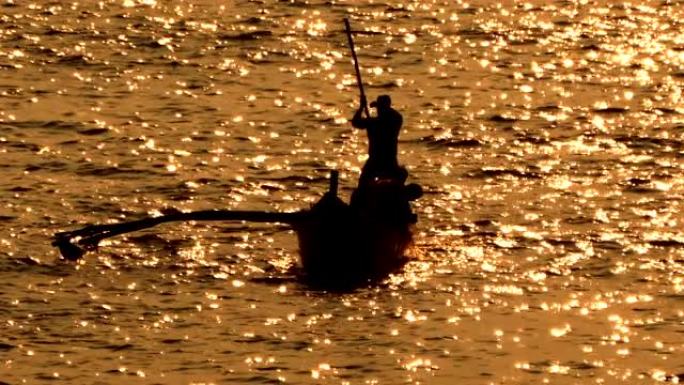 在遥远的是小渔船帆，印度果阿