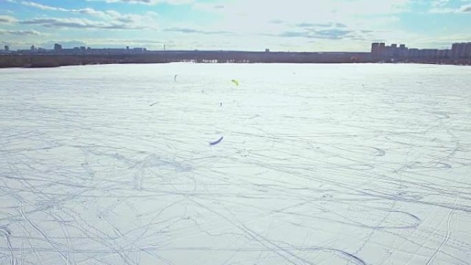冬季的风筝滑雪-鸟瞰图