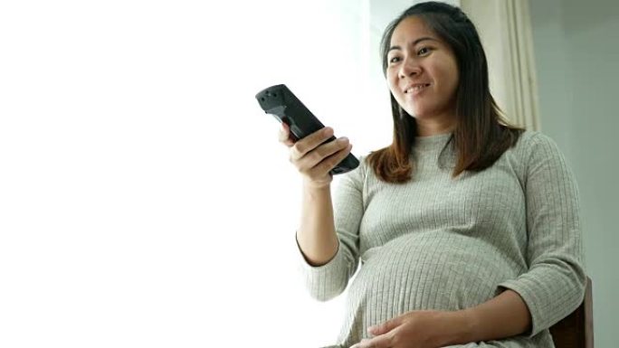 孕妇使用遥控器
