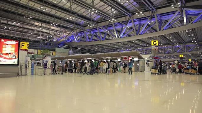 乘客步行的时间流逝