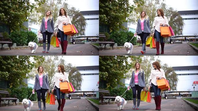 带购物袋的女孩