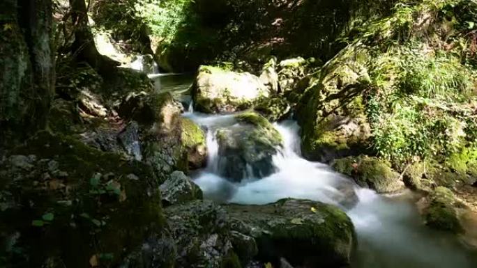 山溪时间流逝水资源纯净水流山泉水自来水花