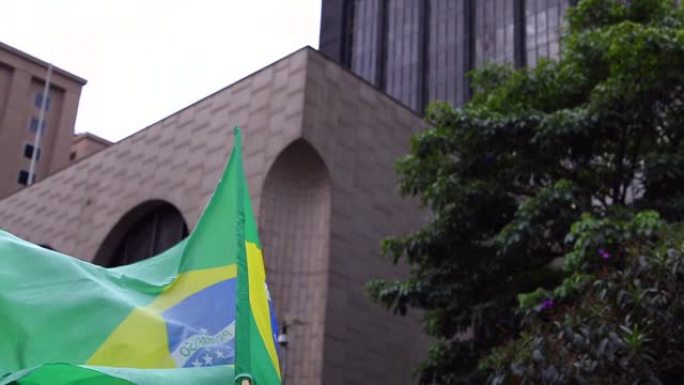 巴西国旗飘扬-可用于9月7日和11月15日的国家假日