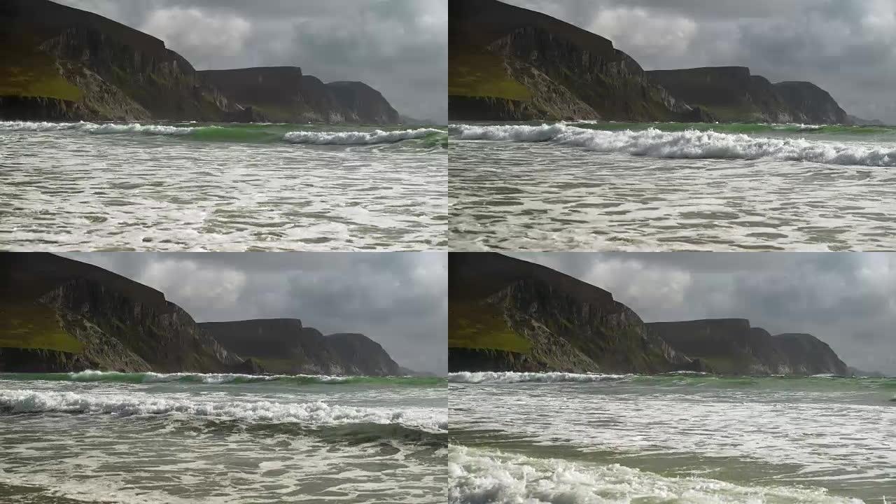 爱尔兰阿基尔岛的龙骨海滩海岸线