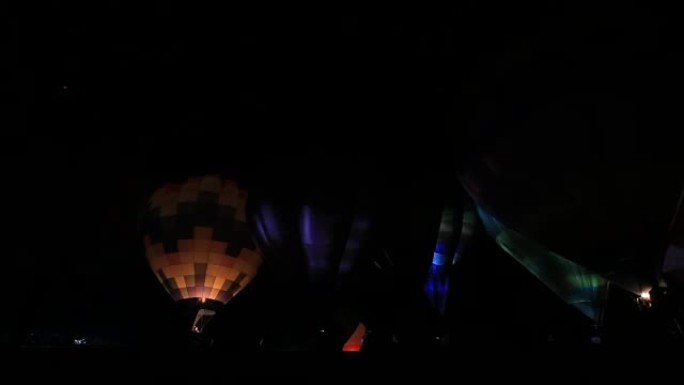 晚上的气球节晚上的气球节热气球