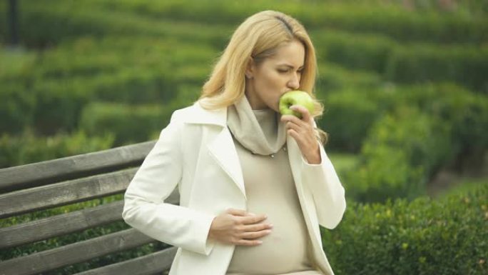 孕妇吃苹果厌恶，感觉恶心，健康营养
