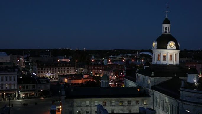 加拿大安大略省金斯敦市的夜景