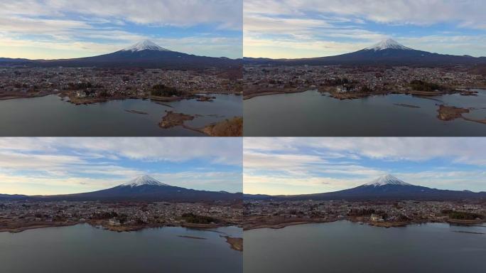 日本早晨的富士山湖水蓝天自然风景