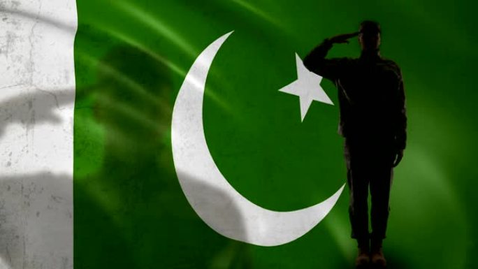 巴基斯坦士兵侧影向国旗敬礼，这是陆军特种部队