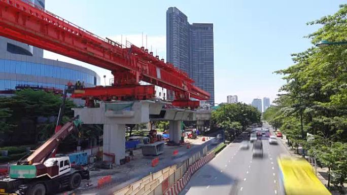 4K: 曼谷市中心和建筑工地的时间流逝，天空湛蓝，阴天晴朗