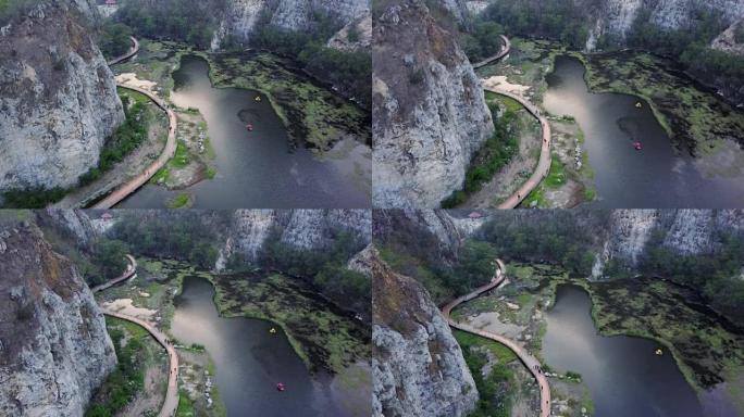 4K: 鸟瞰山Khao Ngu石公园，鸟瞰图的无人机摄像机旅游景点，泰国Ratchaburi省