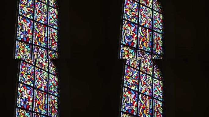 教堂的窗户。教堂的窗户