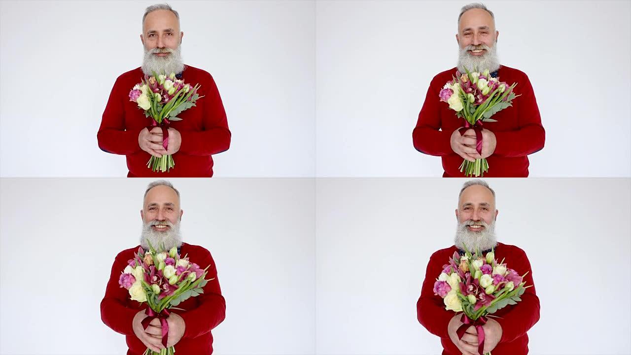 白底鲜花的大胡子老人。