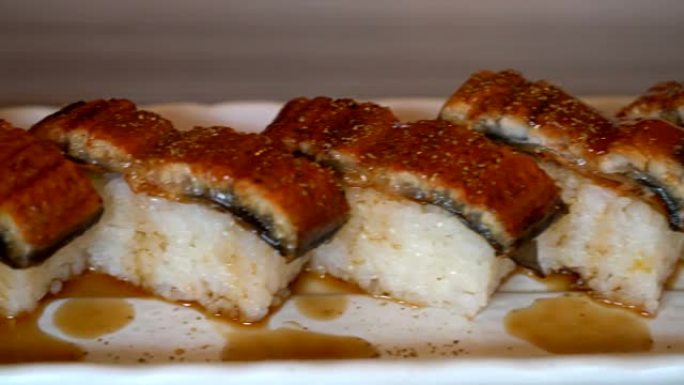 鳗鱼寿司鳗鱼寿司