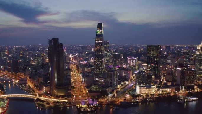 越南胡志明市夜景鸟瞰图