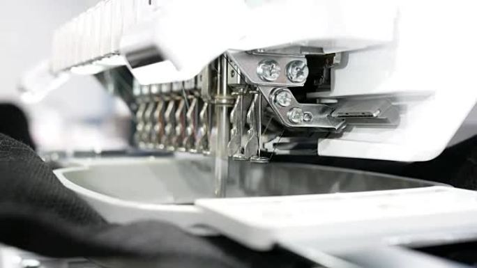 4k纺织绣花机连续自动化车间生产