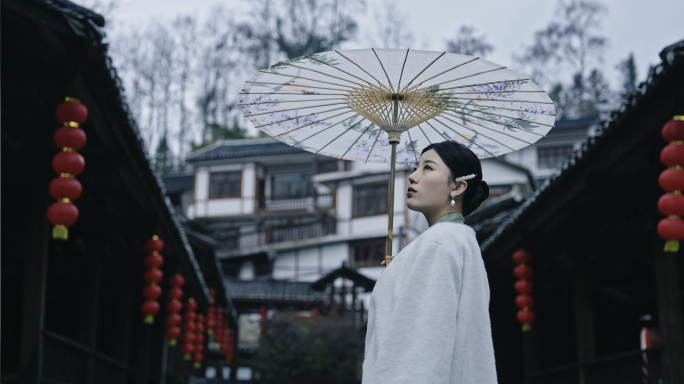 烟雨 品茶 品酒 感受 下雨