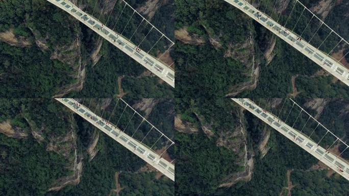 中国湖南新玻璃桥俯拍俯视俯瞰航拍山谷山区