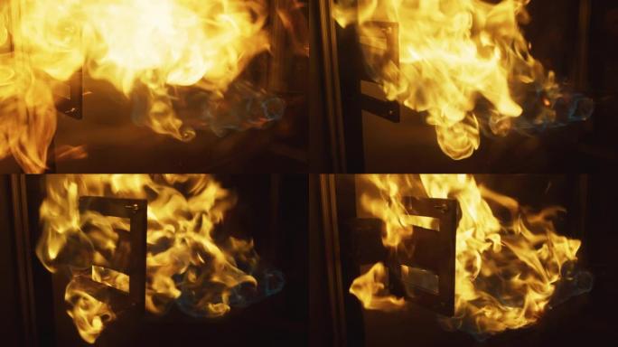 在室内制造设施的阻燃测试 (产品研发) 过程中，火炬用织物向机械臂开火