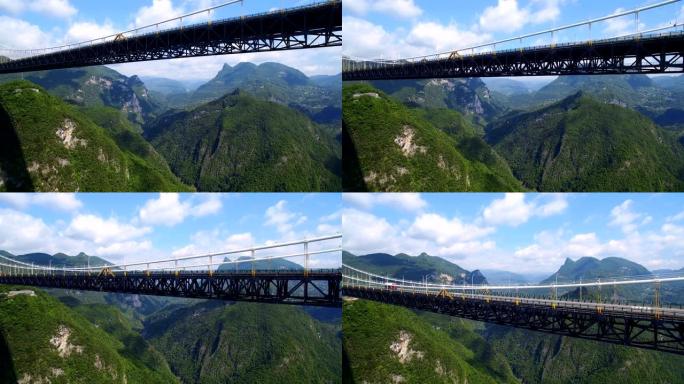 中国湖北峡谷四渡河吊桥鸟瞰图。