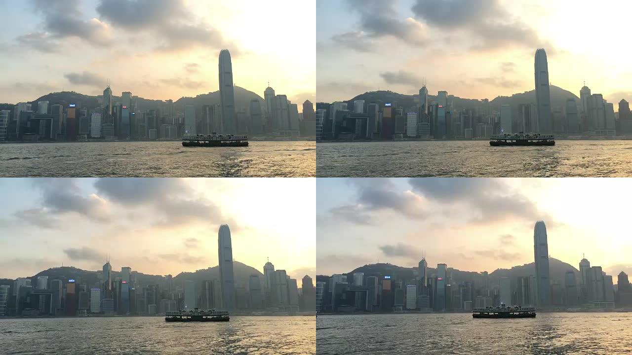 香港天星码头日落，ICC在后面