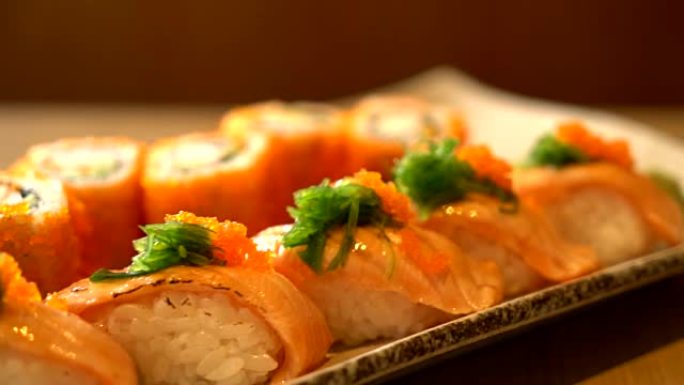鲑鱼寿司和鲑鱼maki