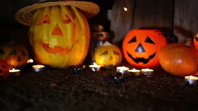 黑暗背景上的南瓜灯