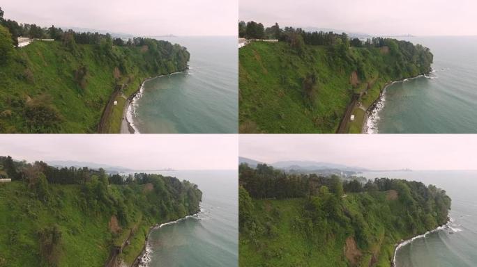 沿海岸铁路鸟瞰图，巴统花园自然美景